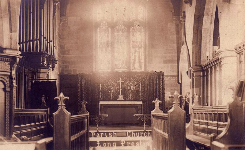 St Marys Church - Altar and choir stalls.JPG - Altar ( or Holy Table ) and choir stalls in St Mary's Church.    ( Does anyone know the date? ) 